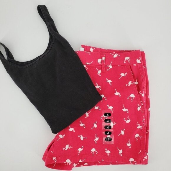 Elle Hot Pink Shorts with White Flamingo Print Size 4 - Picture 5 of 15